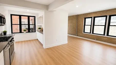 4830 West Belle Plaine Avenue Chicago IL 60641
