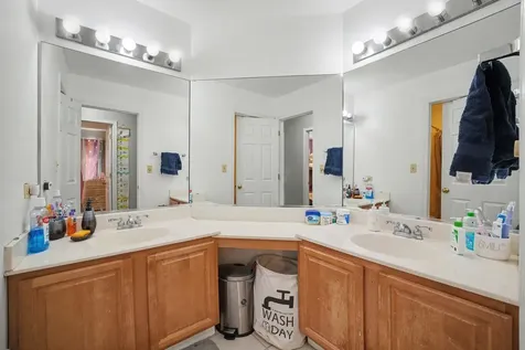 836 Tallgrass Drive Bartlett IL 60103