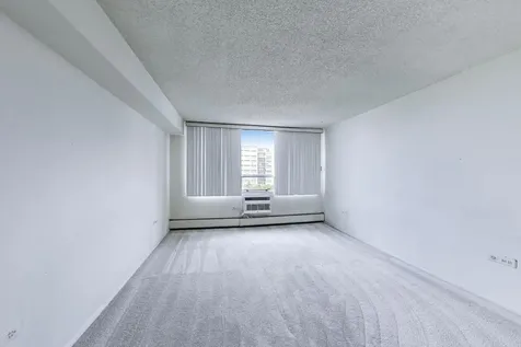 8809 West Golf Road Niles IL 60714