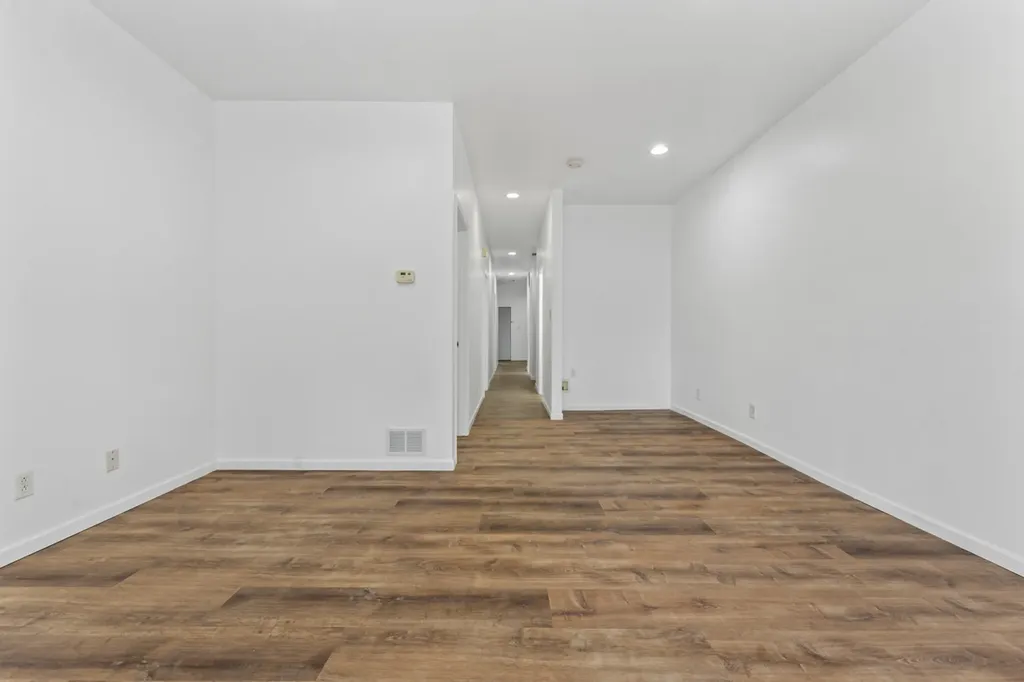 2713 South Crowell Street Chicago IL 60608