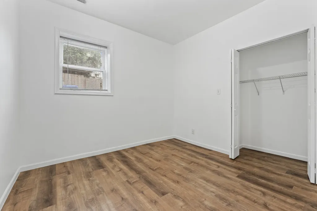 2713 South Crowell Street Chicago IL 60608