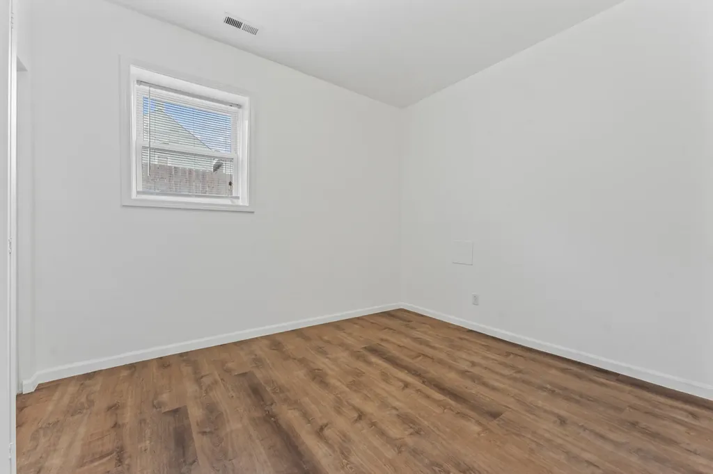 2713 South Crowell Street Chicago IL 60608