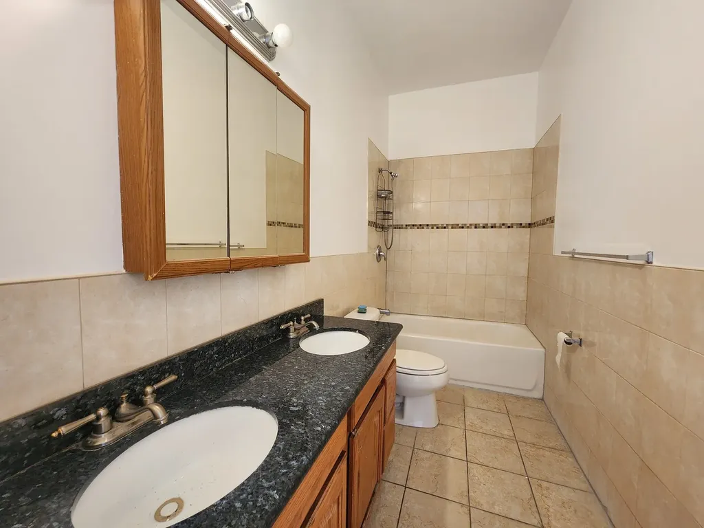 2713 South Crowell Street Chicago IL 60608