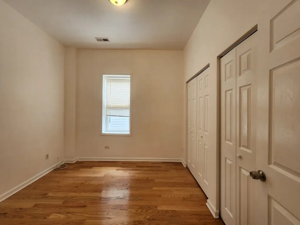 2713 South Crowell Street Chicago IL 60608