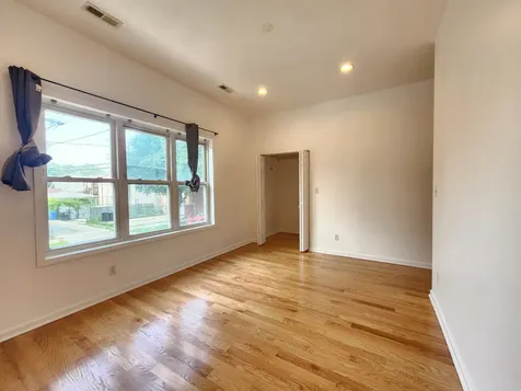 2713 South Crowell Street Chicago IL 60608