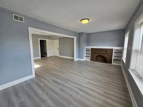 6600-04 West Roosevelt Road W Oak Park IL 60304