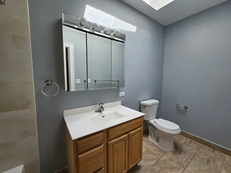 6600-04 West Roosevelt Road W Oak Park IL 60304