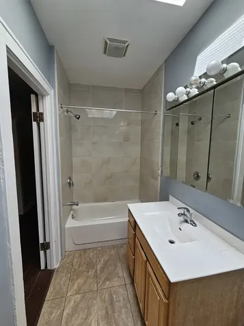 6600-04 West Roosevelt Road W Oak Park IL 60304