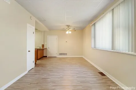 132 Center Street Grayslake IL 60030