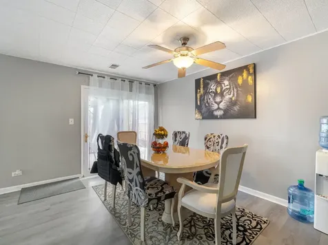 16W583 2ND Court Bensenville IL 60106
