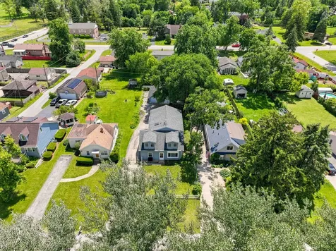 16W583 2ND Court Bensenville IL 60106