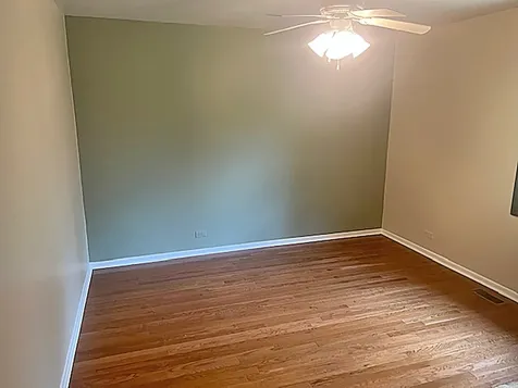 250 Crozier Drive Grayslake IL 60030