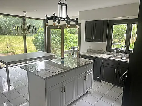 250 Crozier Drive Grayslake IL 60030
