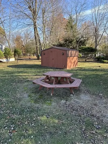 28/93 Woodhaven Lakes Avenue Sublette IL 61367