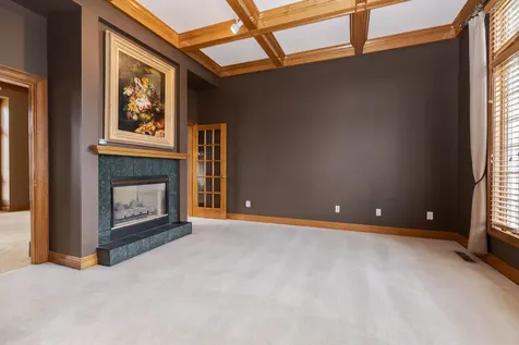 17 Smokey Court Bloomington IL 61704