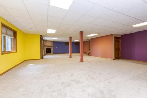 17 Smokey Court Bloomington IL 61704