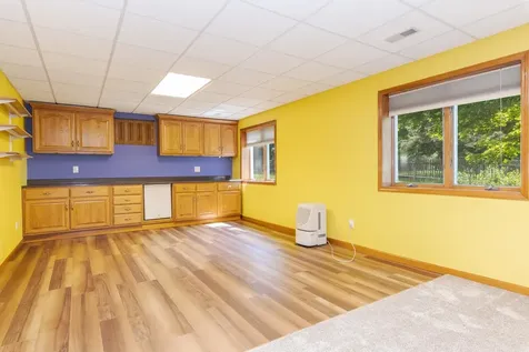 17 Smokey Court Bloomington IL 61704