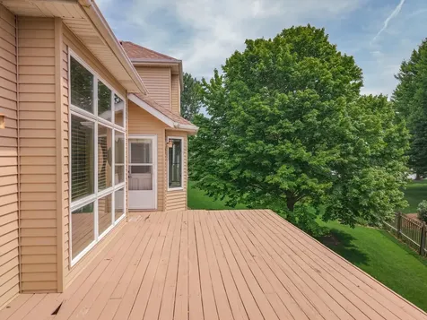 17 Smokey Court Bloomington IL 61704