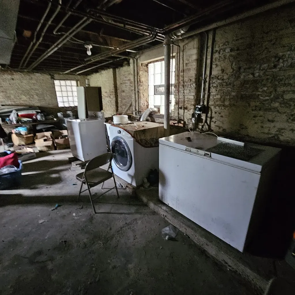 4008 West Wilcox Street Chicago IL 60624
