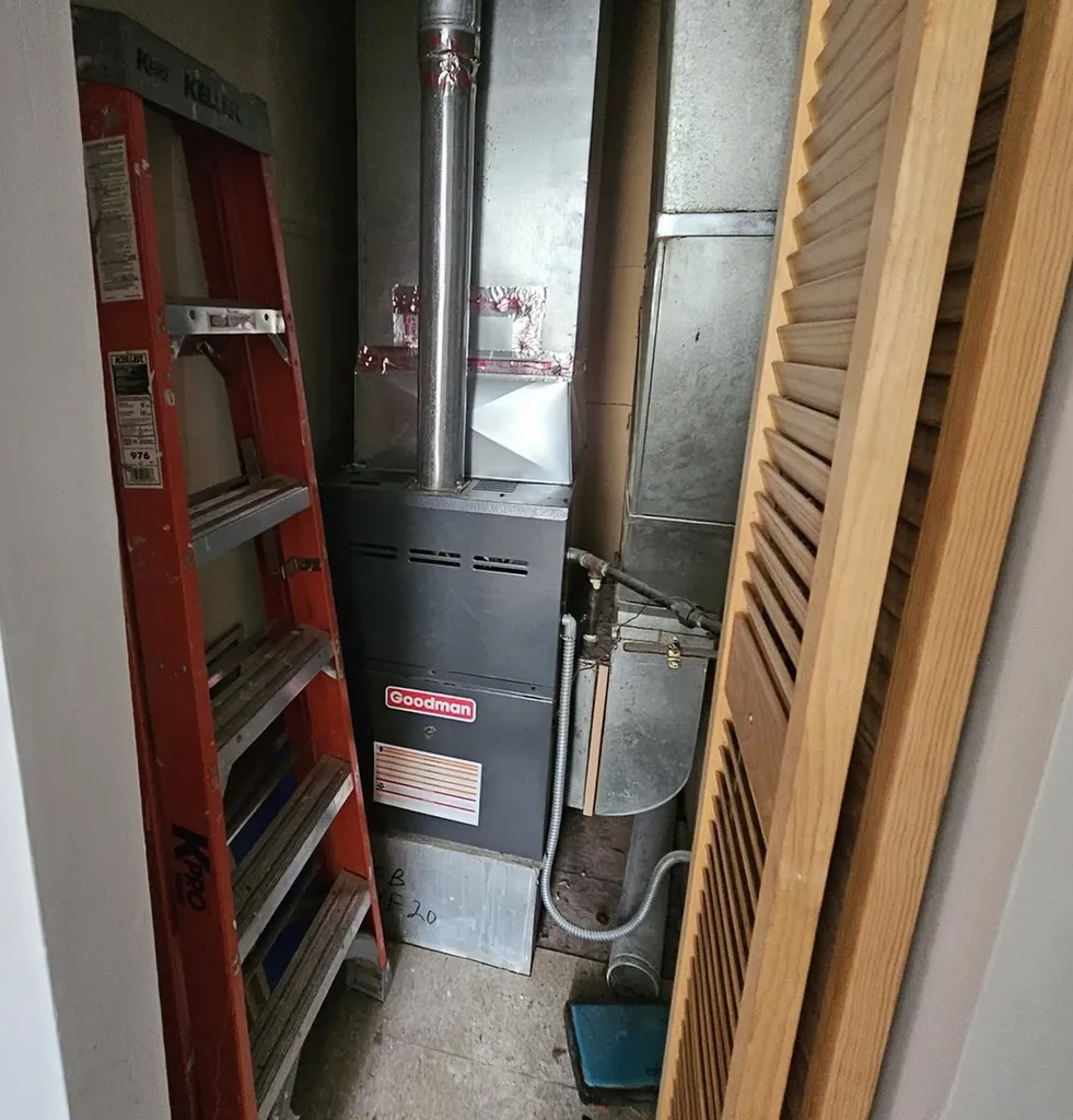 4008 West Wilcox Street Chicago IL 60624