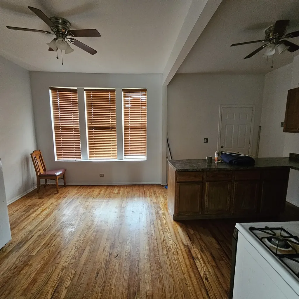 4008 West Wilcox Street Chicago IL 60624