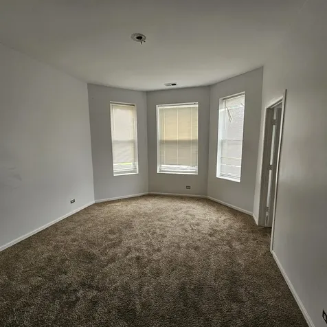 4008 West Wilcox Street Chicago IL 60624