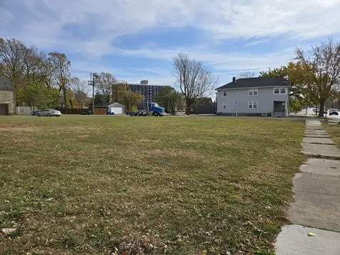 504 South Schuyler Avenue Kankakee IL 60901