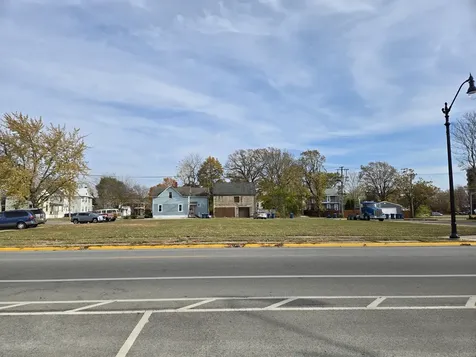 504 South Schuyler Avenue Kankakee IL 60901
