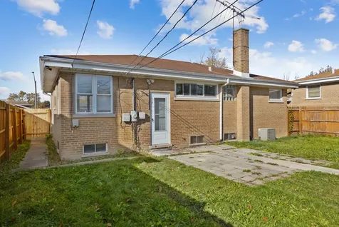1367 Buffalo Avenue Calumet City IL 60409