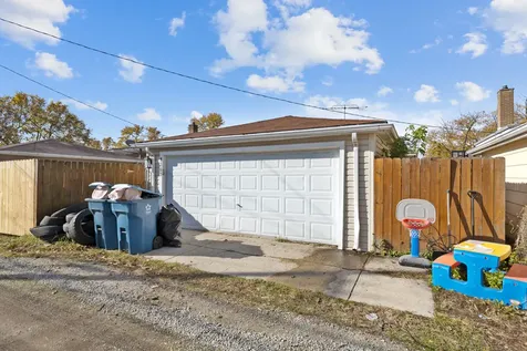 1367 Buffalo Avenue Calumet City IL 60409