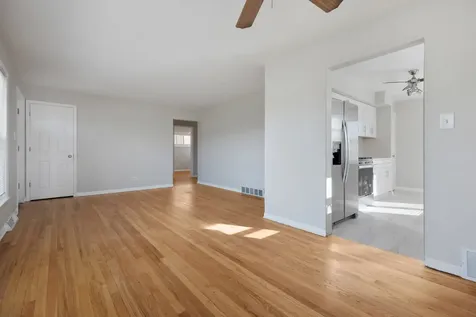 1367 Buffalo Avenue Calumet City IL 60409