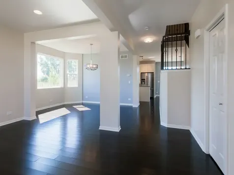 20137 Preston Lane Lynwood IL 60411