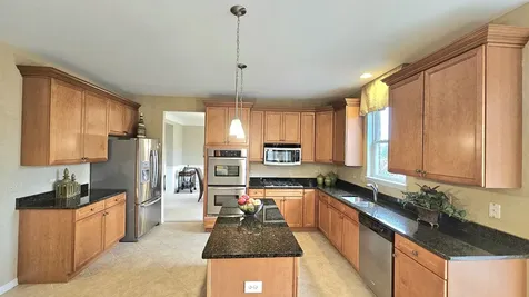 20149 Preston Lane Lynwood IL 60411
