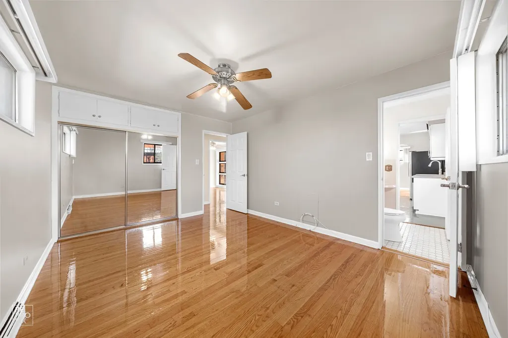 283 South Fair Avenue Elmhurst IL 60126