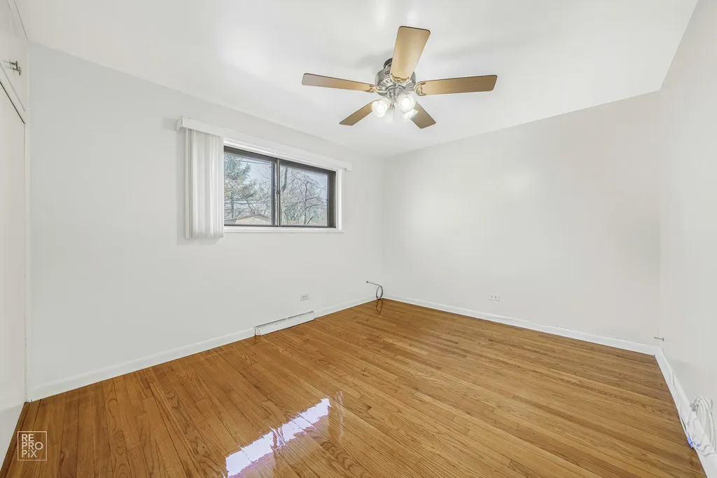 283 South Fair Avenue Elmhurst IL 60126