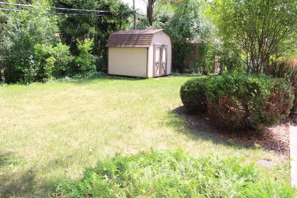 283 South Fair Avenue Elmhurst IL 60126