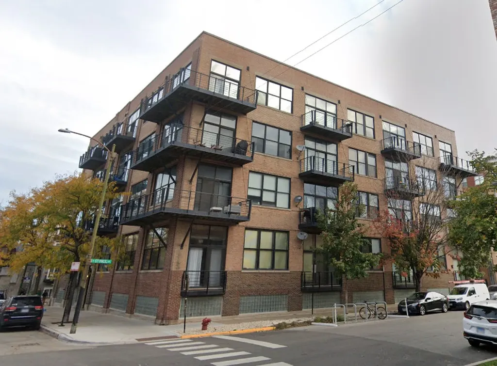 1751 North Western Avenue Chicago IL 60647