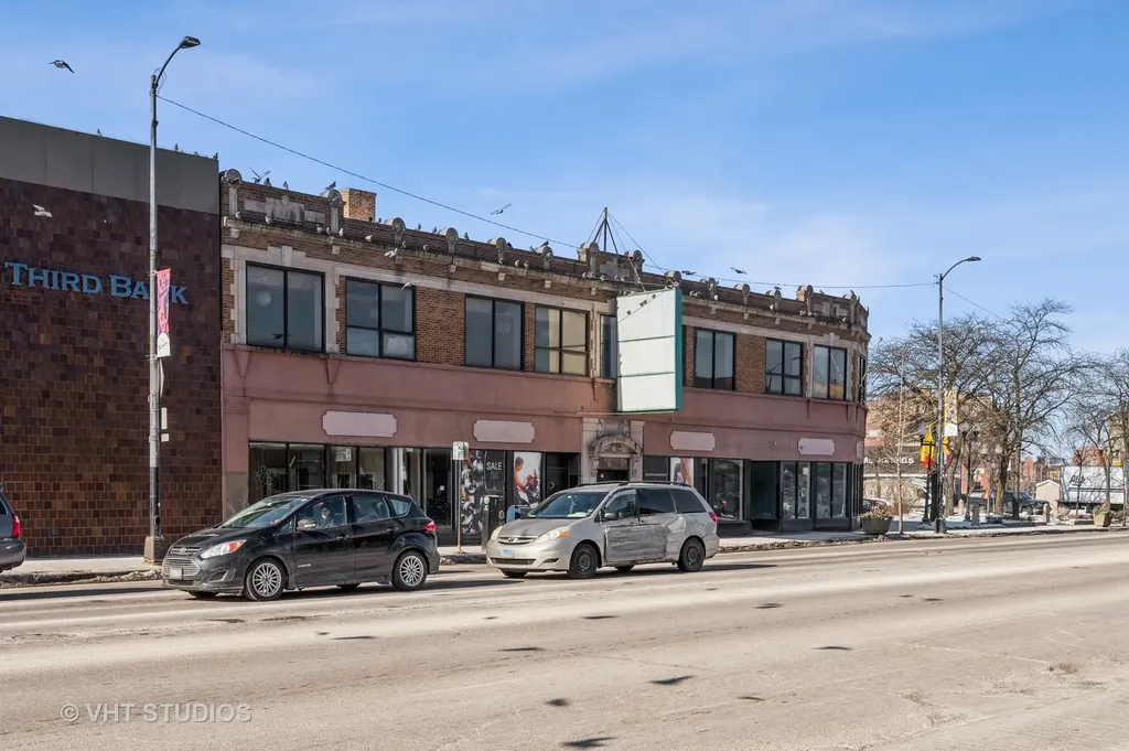 4820 North Western Avenue Chicago IL 60625