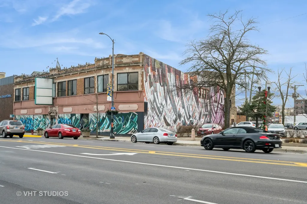 4820 North Western Avenue Chicago IL 60625