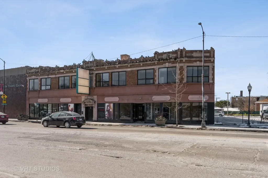 4820 North Western Avenue Chicago IL 60625