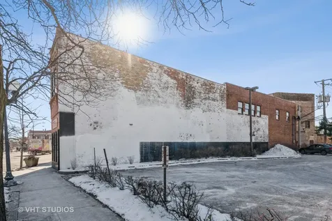 4820 North Western Avenue Chicago IL 60625