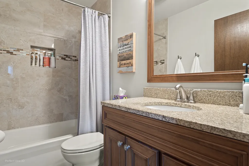 800 Manchester Street Naperville IL 60563