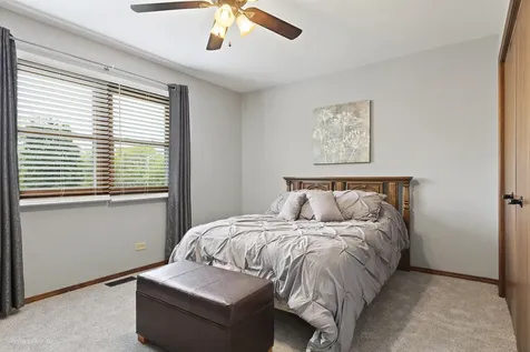 800 Manchester Street Naperville IL 60563