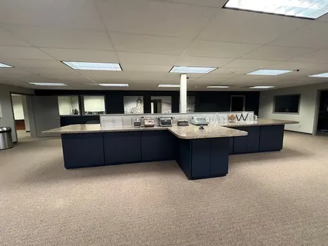 1375 South Eastwood Drive Woodstock IL 60098