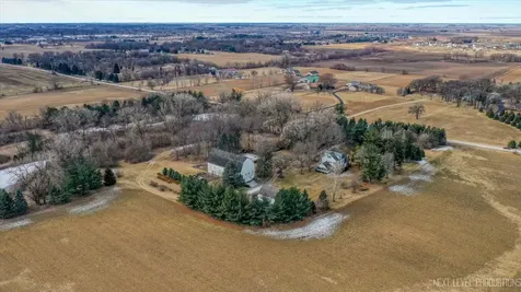 17N753 Widmayer Road Hampshire IL 60140