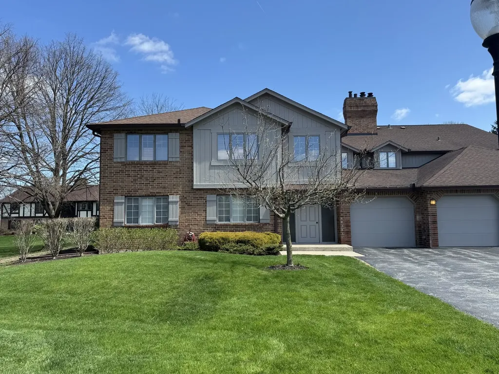 7920 West Lakeview Court Palos Heights IL 60463