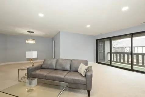 7920 West Lakeview Court Palos Heights IL 60463