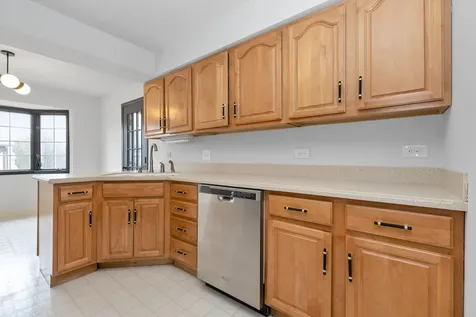 7920 West Lakeview Court Palos Heights IL 60463