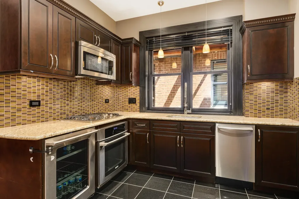 460 West Huron Street Chicago IL 60654