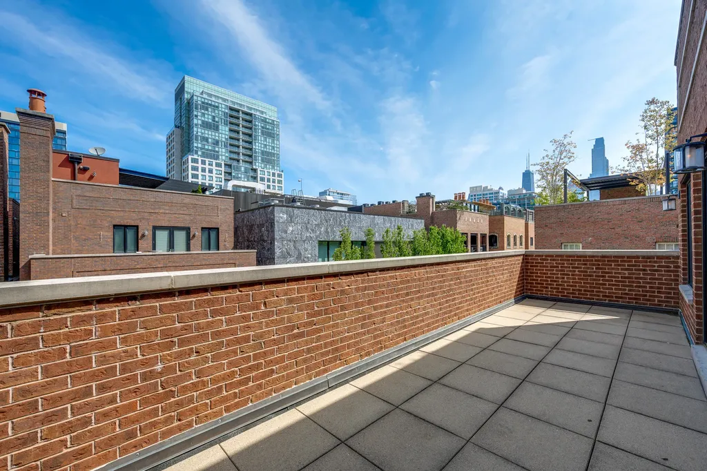 460 West Huron Street Chicago IL 60654